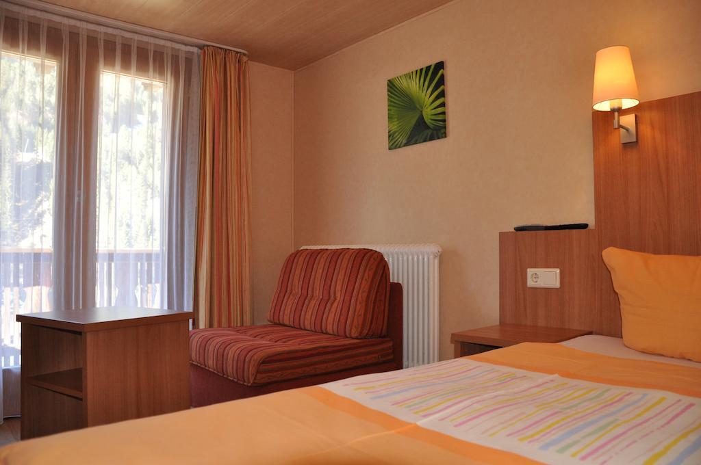 Gazauner Hof Sankt Gallenkirch Room photo